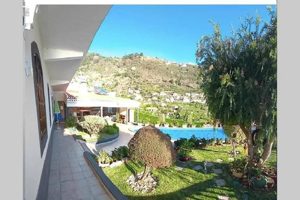 Arcos Grand Suites With Pool Calheta